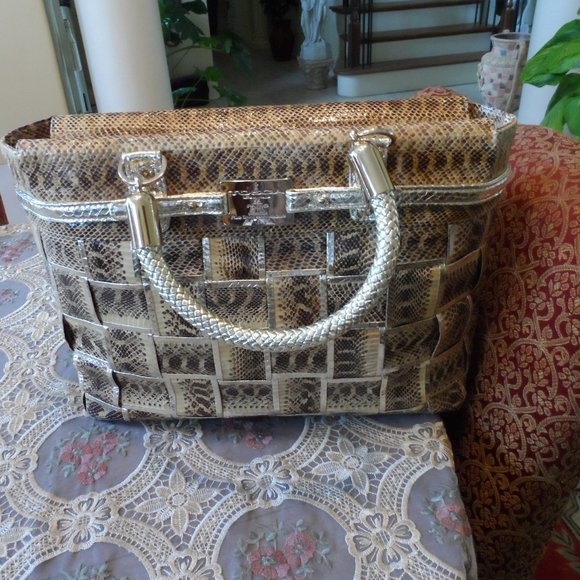 New Tosca Blu Brown/Gold Trim Python Skin Woven Large Satchel - Picture 1 of 16